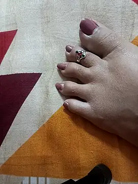 lakey91girl online show from March 2026 04:41:01 PM