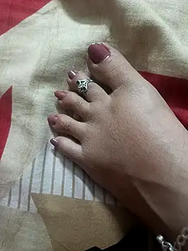 lakey91girl online show from March 2026 01:26:02 PM