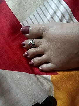 lakey91girl online show from March 2026 05:13:01 PM