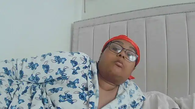 vanilla chocolate23 online show from October 2025 09:11:01 AM