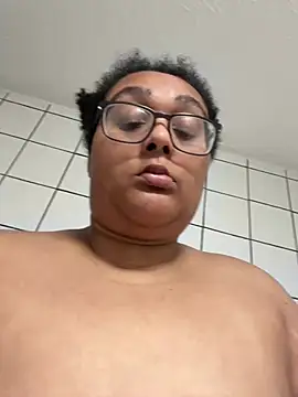 vanilla chocolate23 online show from February 2026 03:22:01 PM