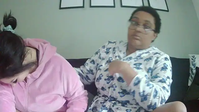 vanilla chocolate23 online show from September 2025 09:16:02 AM