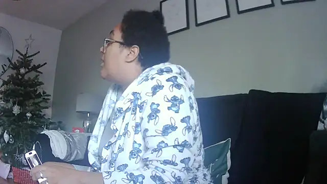 vanilla chocolate23 online show from December 2025 10:28:02 AM