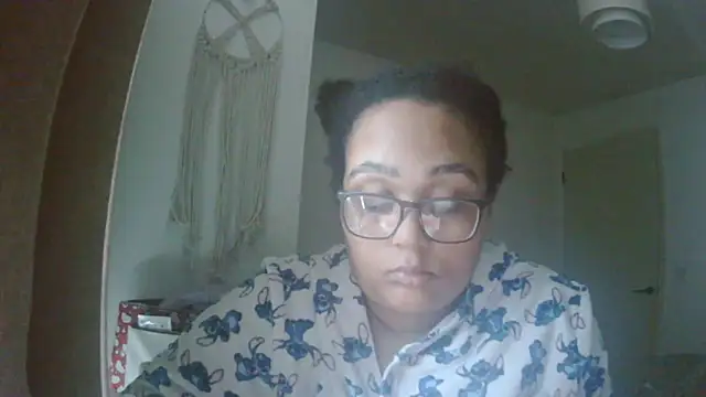 vanilla chocolate23 online show from April 2026 08:05:01 AM