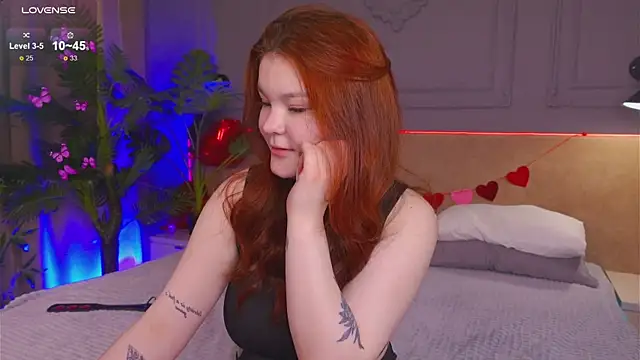 Snapshot of EnnySunrise chatting on February 2025 05:09:01 PM EnnySunrise online show from February 2025 05:09:01 PM