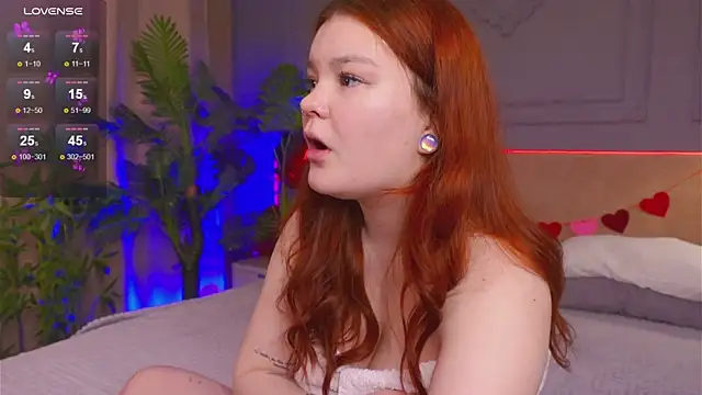 Snapshot of EnnySunrise chatting on February 2025 01:55:01 PM EnnySunrise online show from February 2025 01:55:01 PM