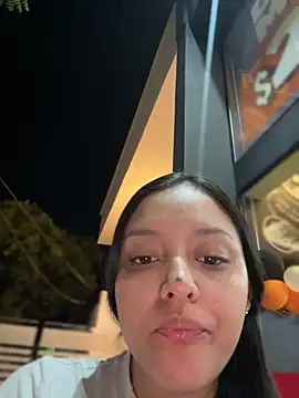 kenndall 21 online show from November 2025 02:07:02 AM