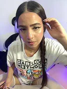 Snapshot of IamSteph13 chatting on October 2025 04:04:02 AM IamSteph13 online show from October 2025 04:04:02 AM