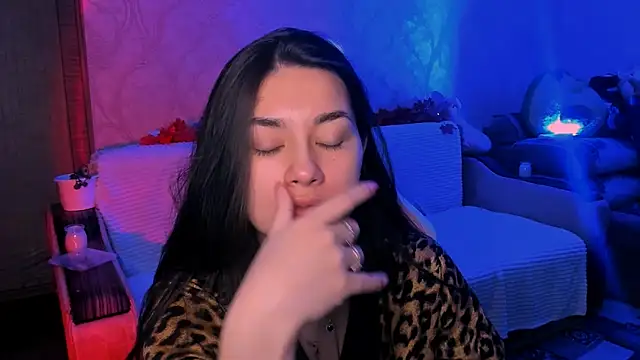 Swee Alicee online show from February 2026 07:25:01 PM