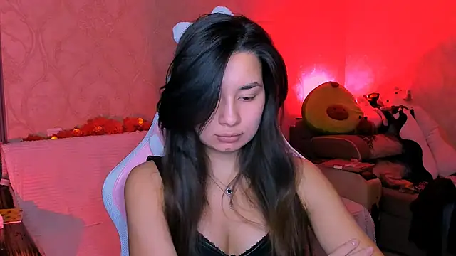 Snapshot of Swee_Alicee chatting on September 2025 07:08:02 PM Swee Alicee online show from September 2025 07:08:02 PM