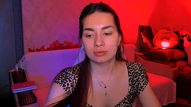 Snapshot of Swee_Alicee chatting on May 2026 09:30:01 PM Swee Alicee online show from May 2026 09:30:01 PM
