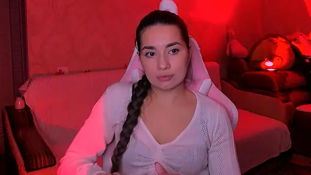 Swee Alicee online show from December 2025 06:50:02 PM