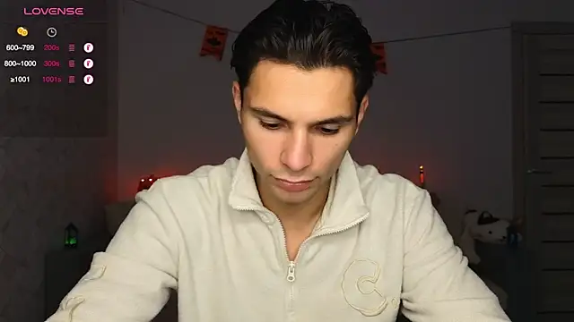 denlover1 online show from October 2025 05:31:02 AM