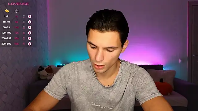 denlover1 online show from October 2025 06:34:01 AM