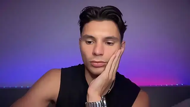 denlover1 online show from September 2025 03:44:01 AM