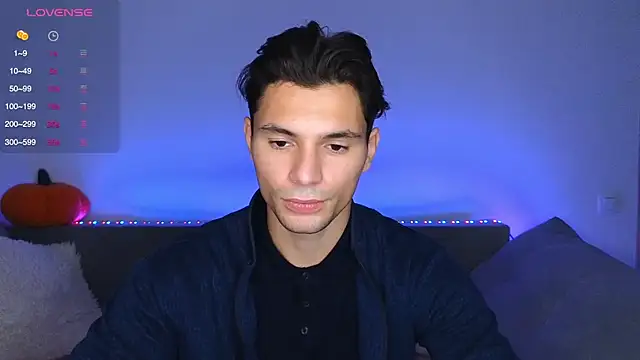 denlover1 online show from October 2025 08:26:01 AM