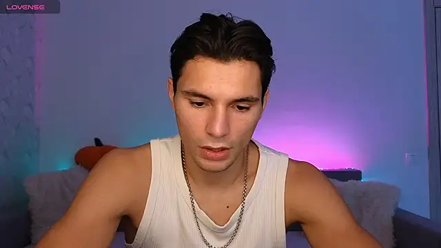 denlover1 online show from October 2025 07:53:02 AM