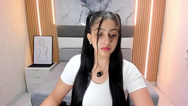 Alyssapark online show from February 2026 07:14:01 PM