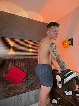  EUFRATES  online show from May 2026 03:04:01 PM
