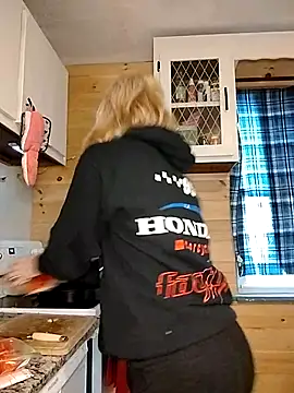 lexybabyxo online show from February 2026 12:45:01 PM