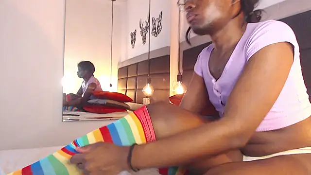 candy lovee69 online show from March 2025 07:15:01 AM