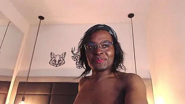 candy lovee69 online show from October 2025 09:38:01 PM