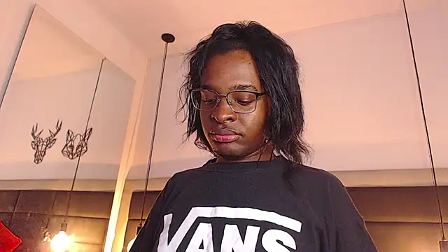 candy lovee69 online show from October 2025 07:57:02 PM