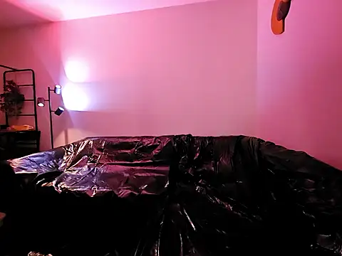 manforhotfun online show from February 2026 12:24:02 AM