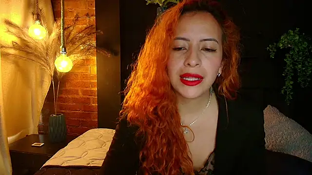 Snapshot of sahra_taylor_ chatting on February 2026 04:48:02 PM sahra taylor online show from February 2026 04:48:02 PM