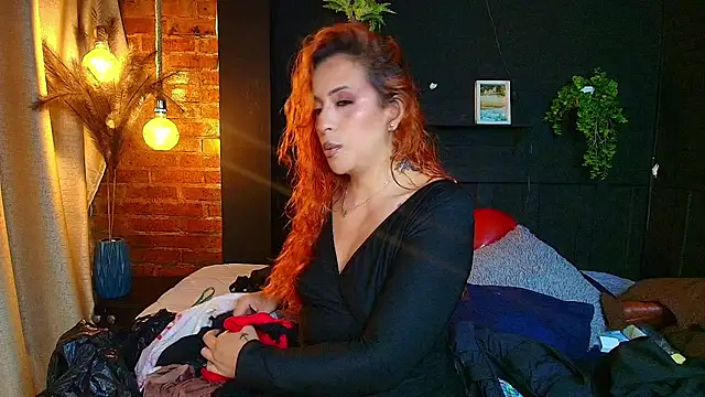 sahra taylor  online show from May 2026 12:23:02 PM