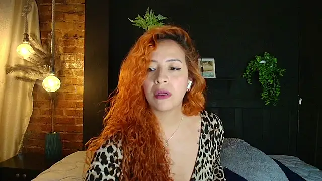 sahra taylor  online show from April 2026 02:19:01 PM