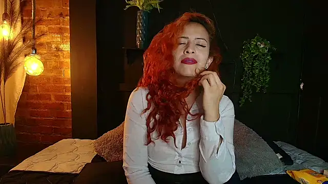 Snapshot of sahra_taylor_ chatting on November 2025 04:00:01 PM sahra taylor online show from November 2025 04:00:01 PM