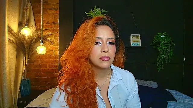 Snapshot of sahra_taylor_ chatting on June 2026 02:40:01 PM sahra taylor online show from June 2026 02:40:01 PM