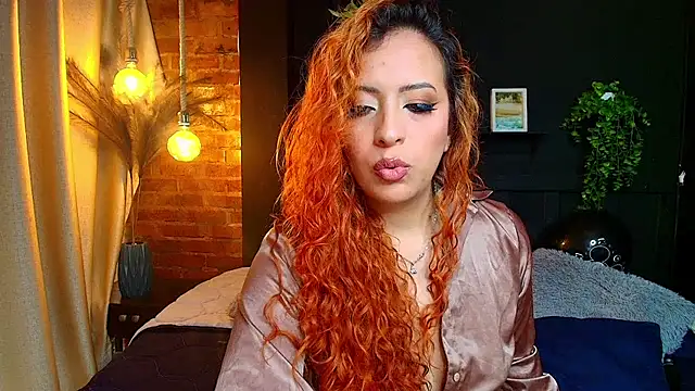 Snapshot of sahra_taylor_ chatting on June 2026 01:38:02 PM sahra taylor online show from June 2026 01:38:02 PM
