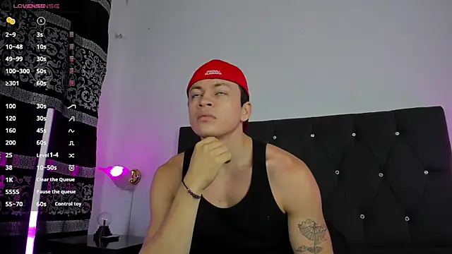 Snapshot of Angel_Cuervo chatting on March 2025 11:55:01 AM Angel Cuervo online show from March 2025 11:55:01 AM