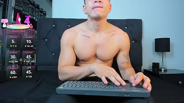 Angel Cuervo online show from March 2026 12:40:02 PM