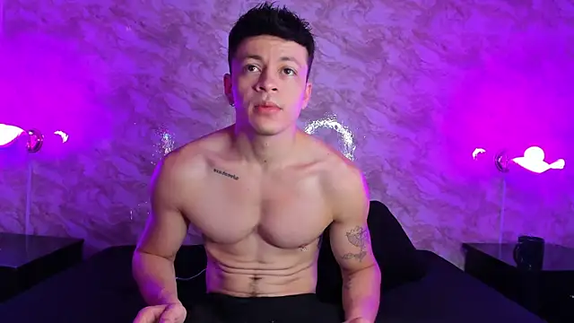 Snapshot of Angel_Cuervo chatting on October 2025 12:39:01 PM Angel Cuervo online show from October 2025 12:39:01 PM