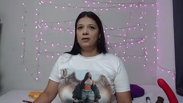 Nicol Love0 online show from March 2025 10:39:01 AM