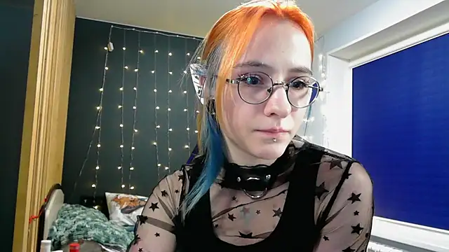 Honelin online show from December 2024 06:01:02 PM