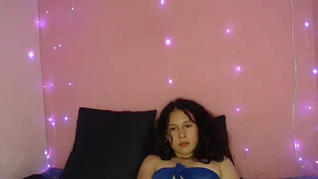 Valery Collins18 online show from December 2024 10:55:02 PM