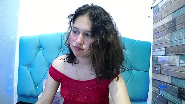 Valery Collins18 online show from December 2024 10:46:01 PM