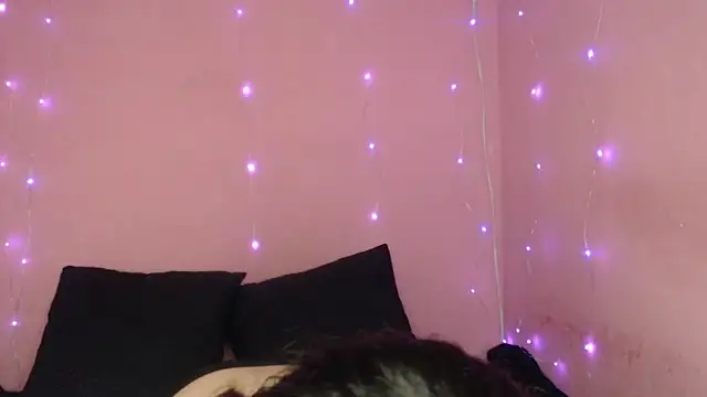 Valery Collins18 online show from December 2024 08:07:02 PM