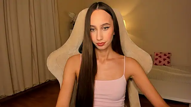 your emily  online show from September 2025 07:17:02 PM