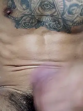 GilberMxx online show from December 2025 11:32:02 PM