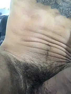 GilberMxx online show from July 2026 07:47:01 AM