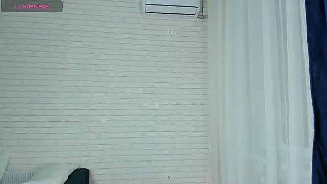 Snapshot of candyboofairy chatting on March 2025 10:24:01 PM candyboofairy online show from March 2025 10:24:01 PM
