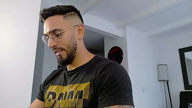 tony muscle online show from February 2026 10:52:02 PM