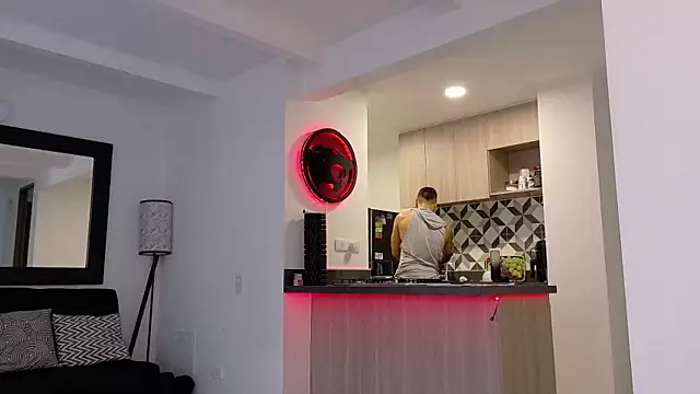 tony muscle online show from November 2025 09:59:02 PM