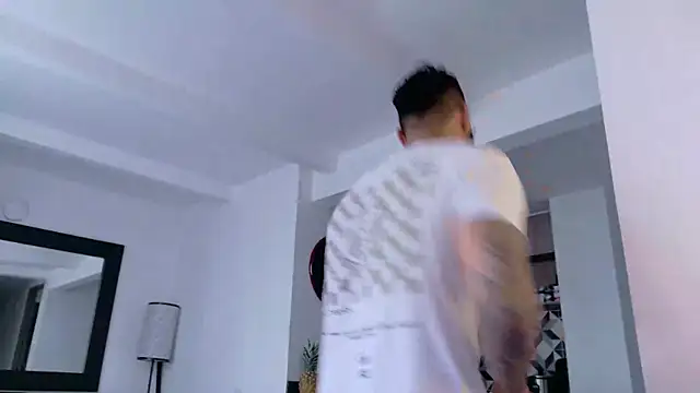 tony muscle online show from September 2025 08:13:01 PM