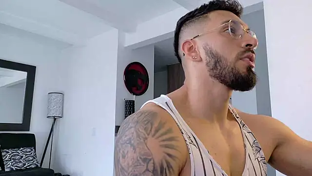 tony muscle online show from December 2025 08:52:01 PM